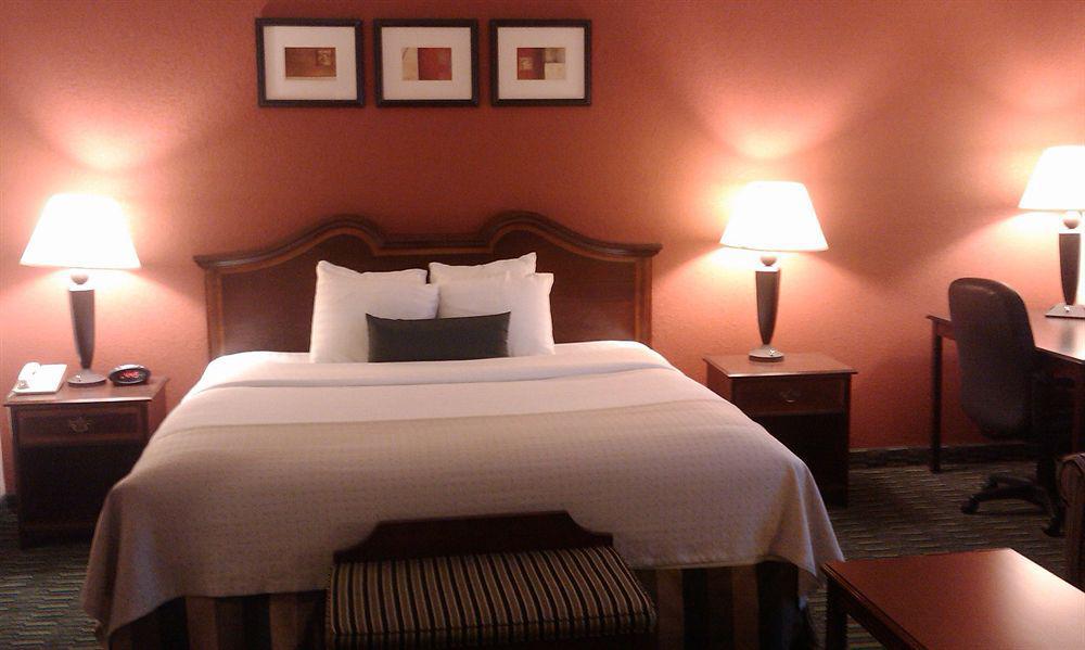 Holiday Inn Scranton East - Dunmore, An Ihg Hotel Rom bilde